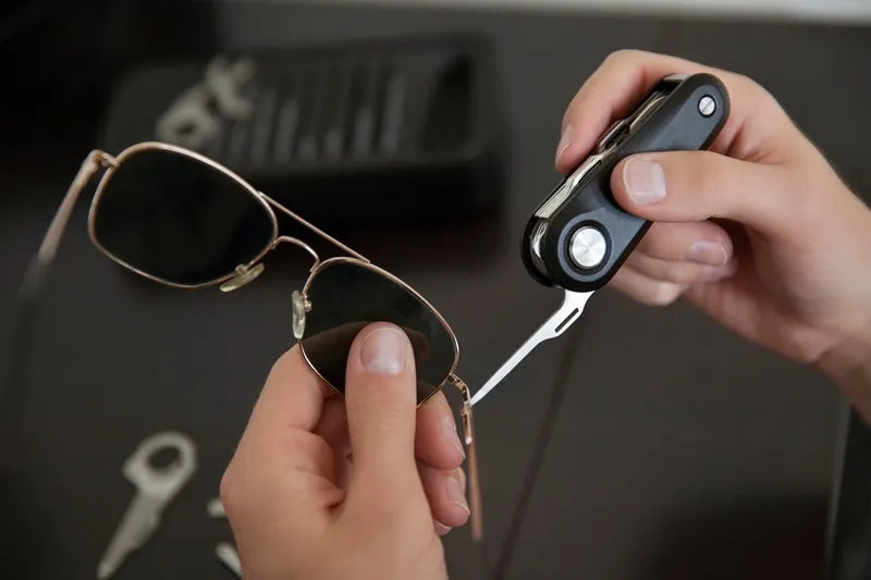 Quirky Switch V2 – daugiafunkcis kišeninis peilis su 18 funkcijų