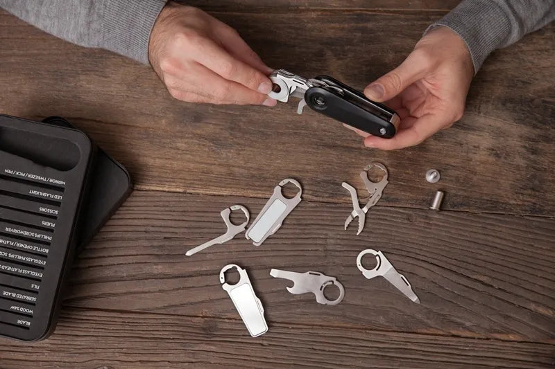 Quirky Switch V2 – daugiafunkcis kišeninis peilis su 18 funkcijų