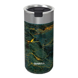 Quokka Boost Coffee Tumbler – nerūdijančio plieno termo puodelis su sieteliu 400 ml (Greenstone)
