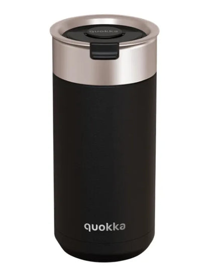 Quokka Boost Coffee Tumbler – nerūdijančio plieno termo puodelis su sieteliu, 400 ml (juodas)