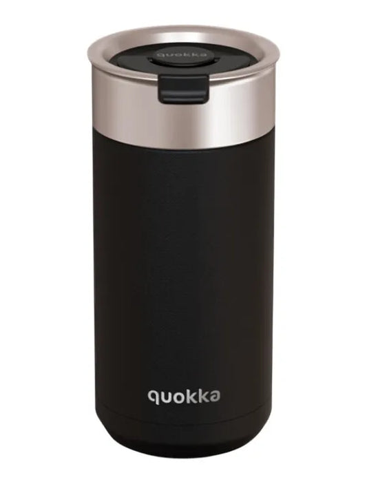 Quokka Boost Coffee Tumbler – nerūdijančio plieno termo puodelis su sieteliu, 400 ml (juodas)