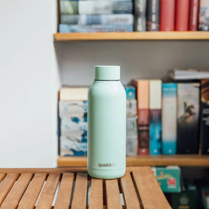 Quokka Solid – nerūdijančio plieno termogertuvė, 510 ml (mėtinė)