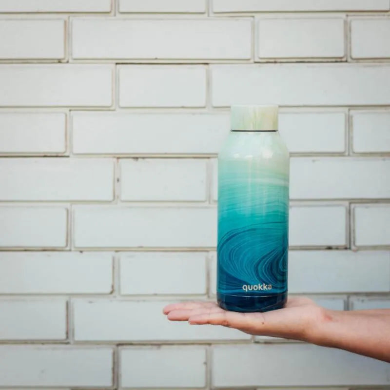 Šilumą išlaikantis nerūdijančio plieno butelis Quokka Solid, 510 ml (Ocean)